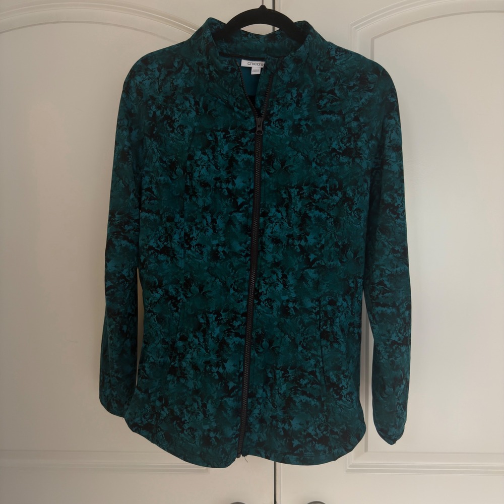 Chicos Zenergy Teal Black Abstract Floral Full Zip Jacket Mock Neck Size 1 M
